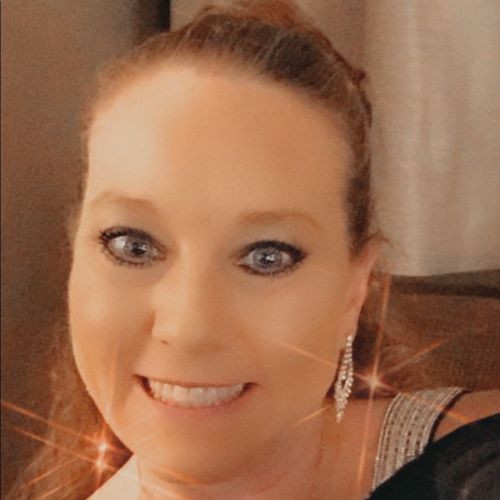 Meet your Posher, Cherissee